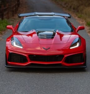 The-2019-Chevrolet-Corvette-ZR1-
